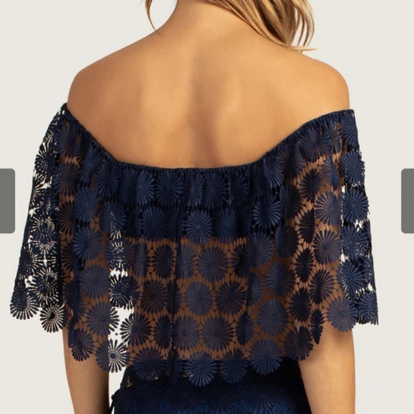 This cropped swim cover-up top and maxi skirt - Picture 2 of 4